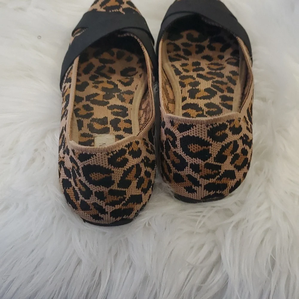 Steve Madden leopard Mob Wife flats shoe size 8.5 - Picture 9 of 14